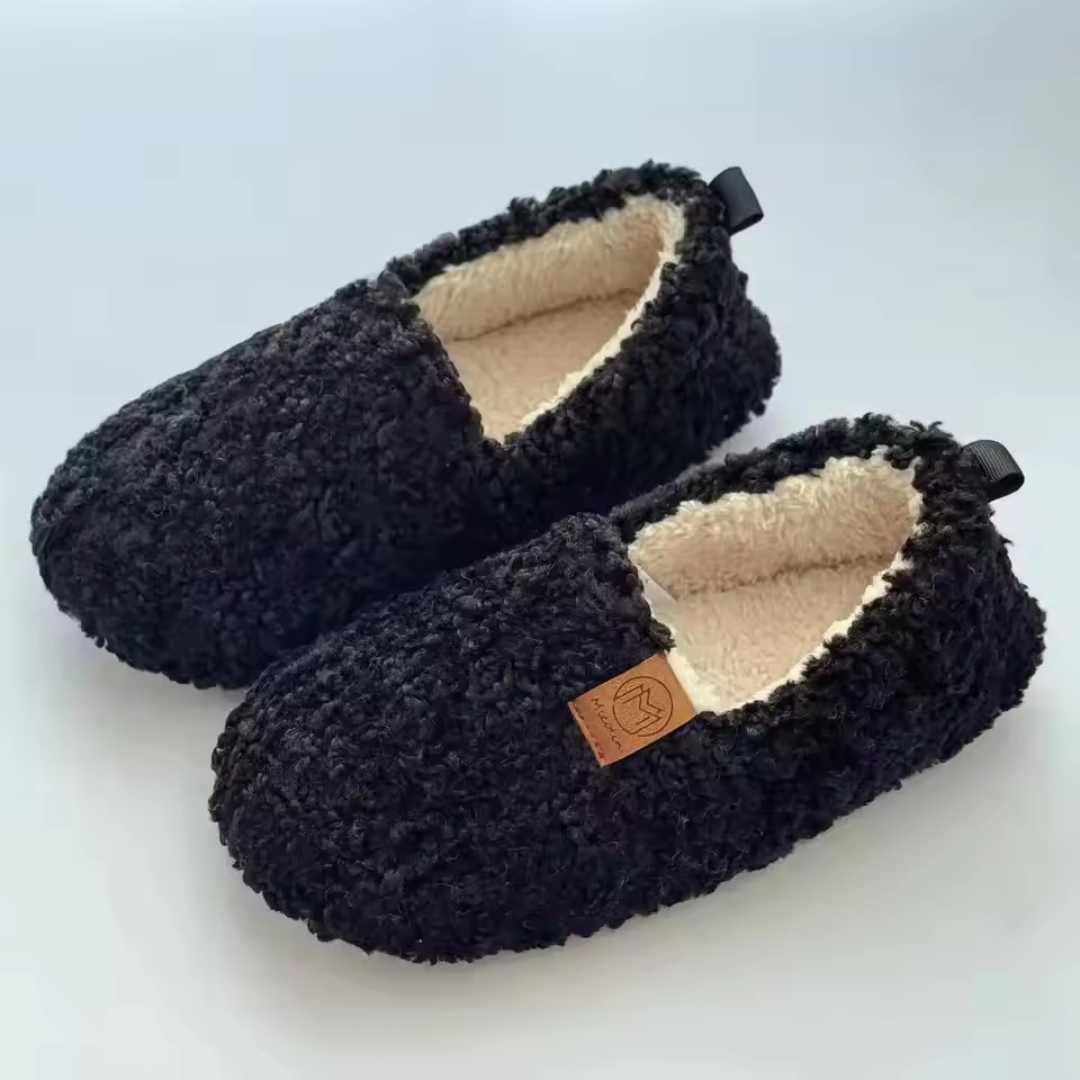 Snuggle™ | Memory Foam Slippers