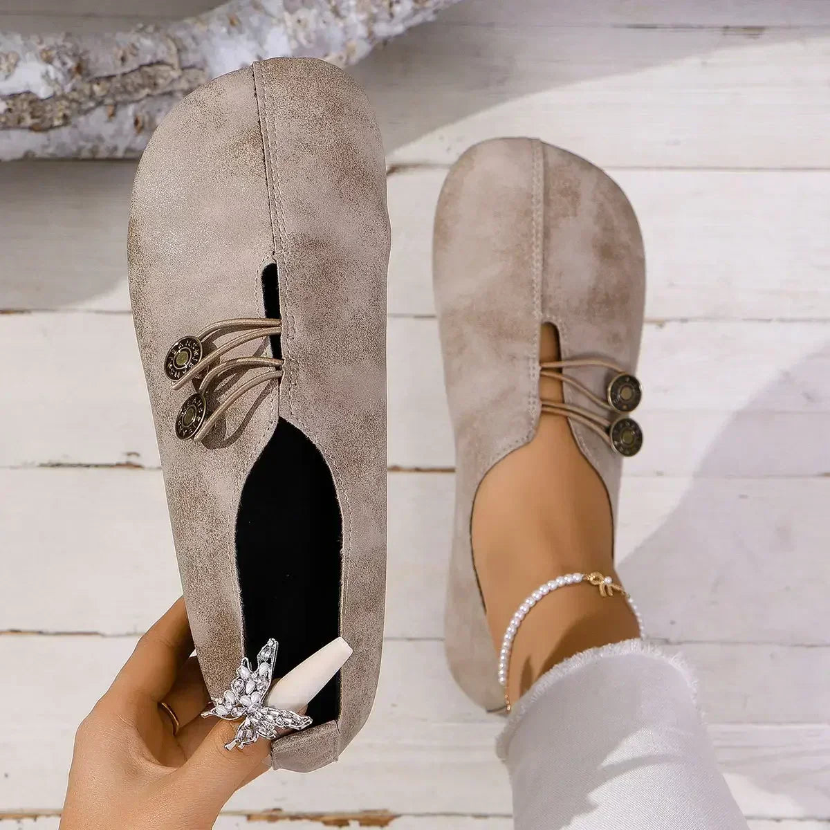 Mila™ | Elegant Suede Moccasins