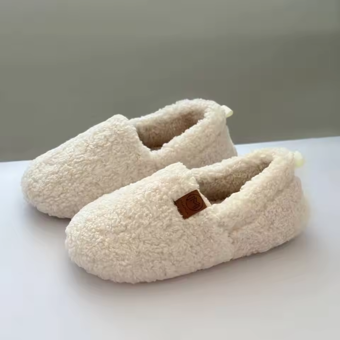 Snuggle™ | Memory Foam Slippers
