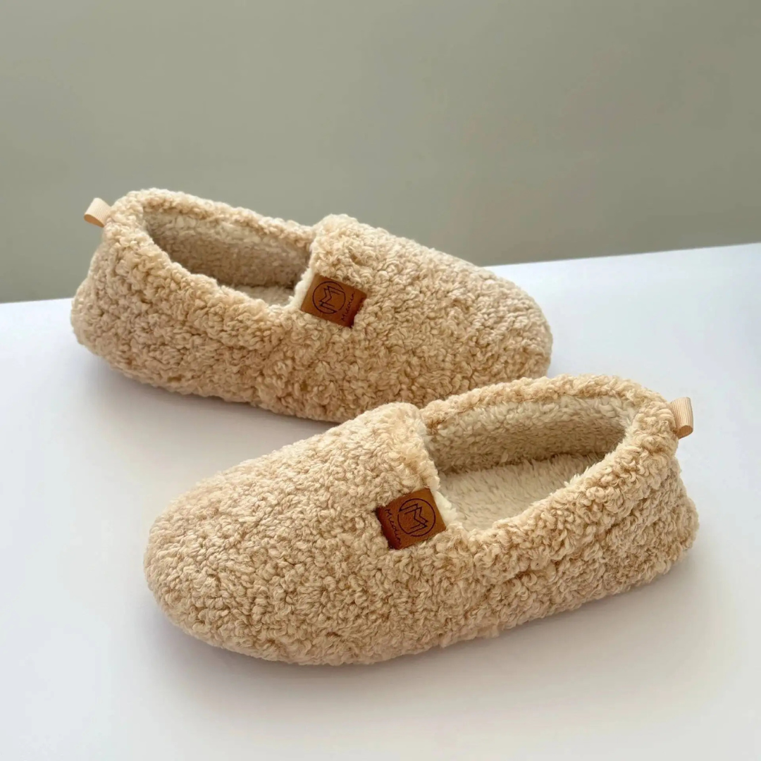 Snuggle™ | Memory Foam Slippers