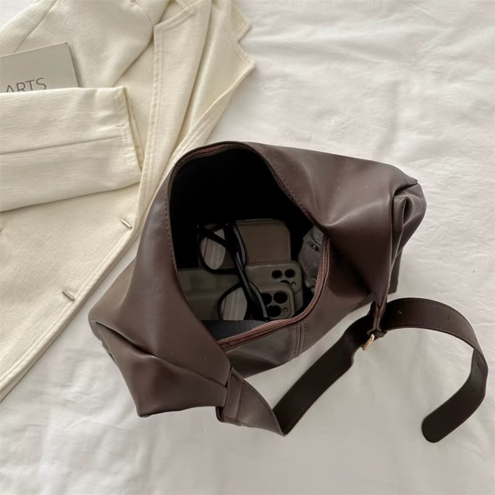 The Relaxed Tote