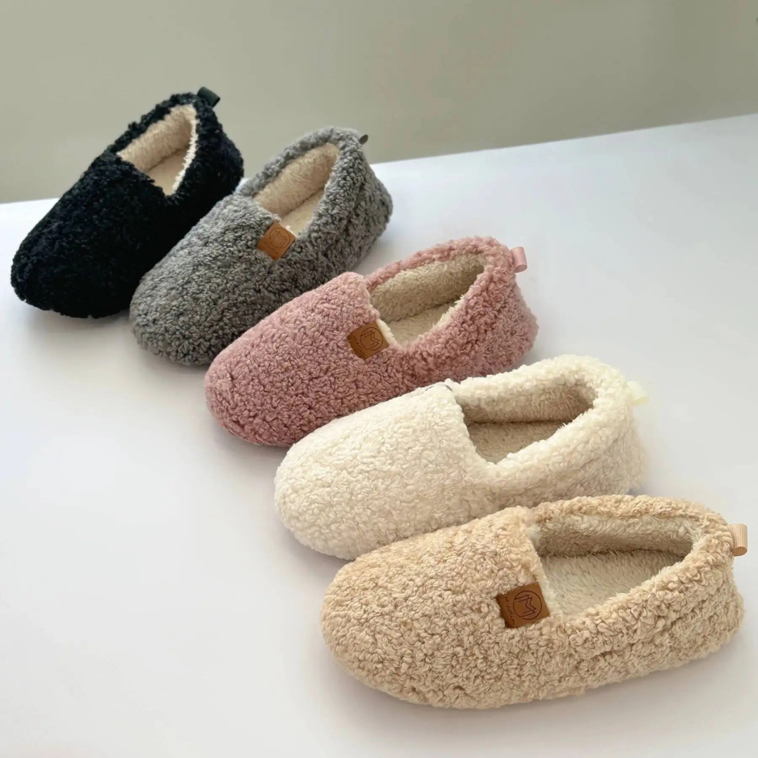 Snuggle™ | Memory Foam Slippers
