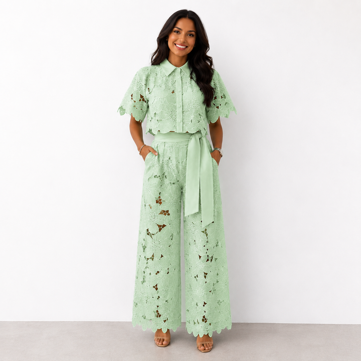 Arielle™ Comfortable Set
