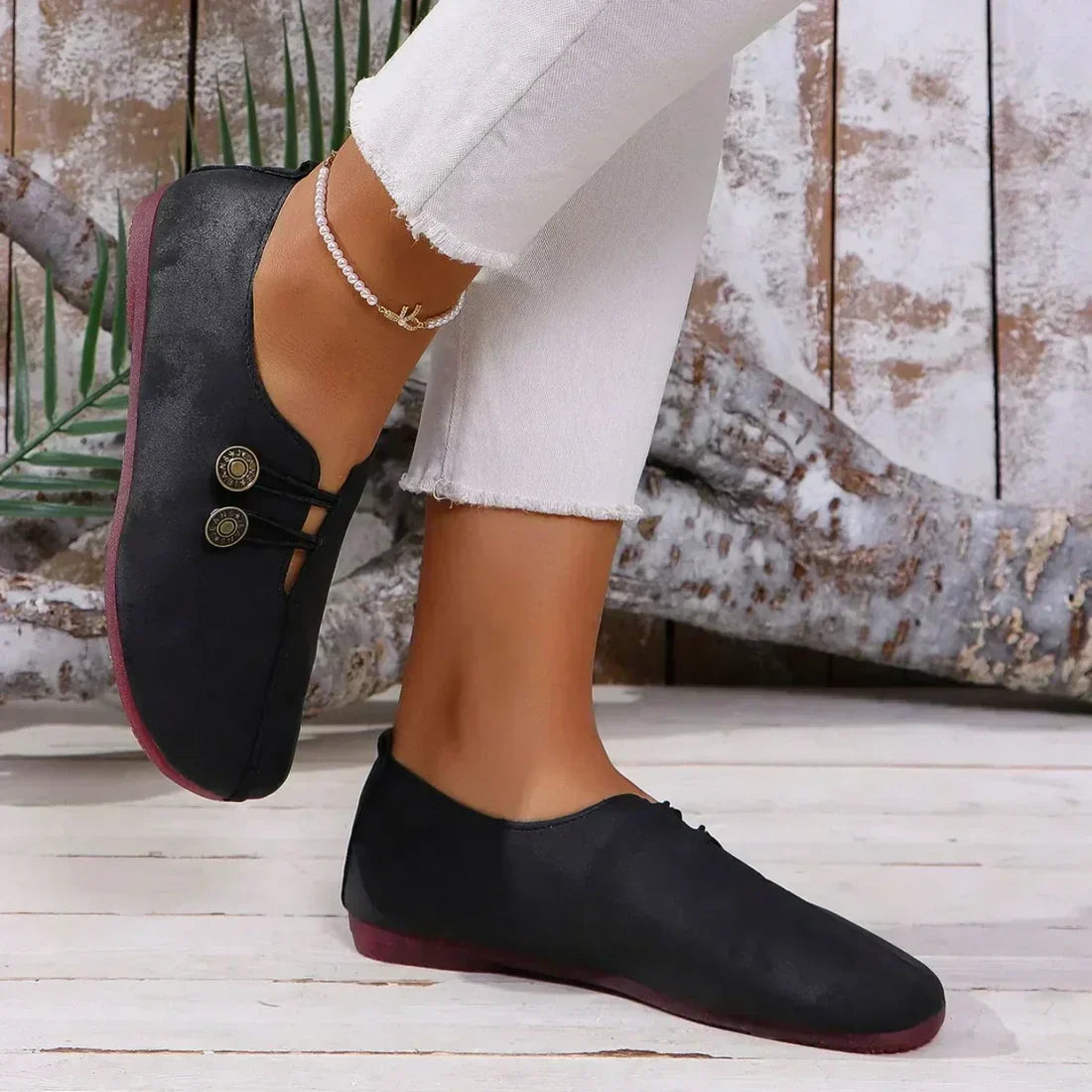 Mila™ | Elegant Suede Moccasins