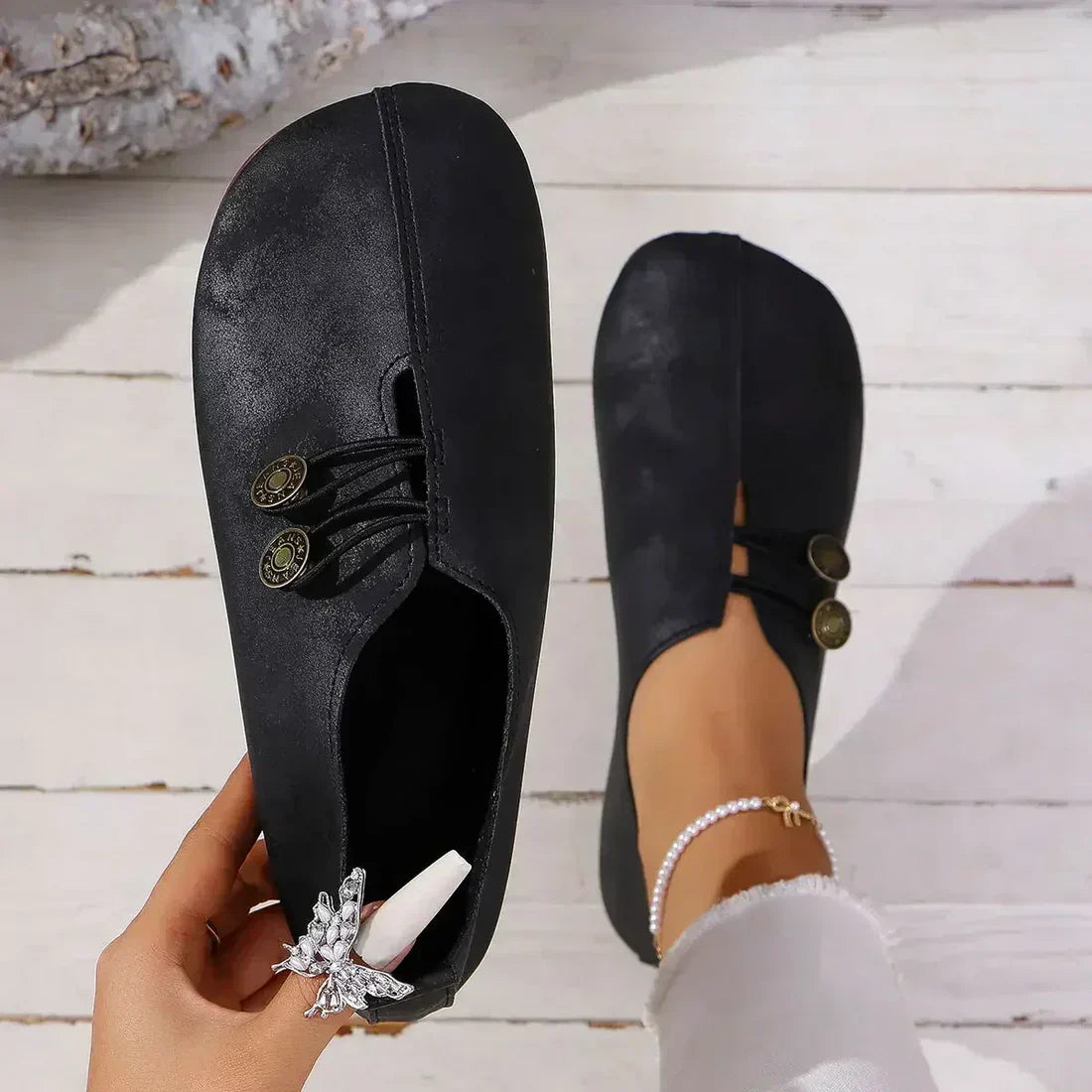 Mila™ | Elegant Suede Moccasins