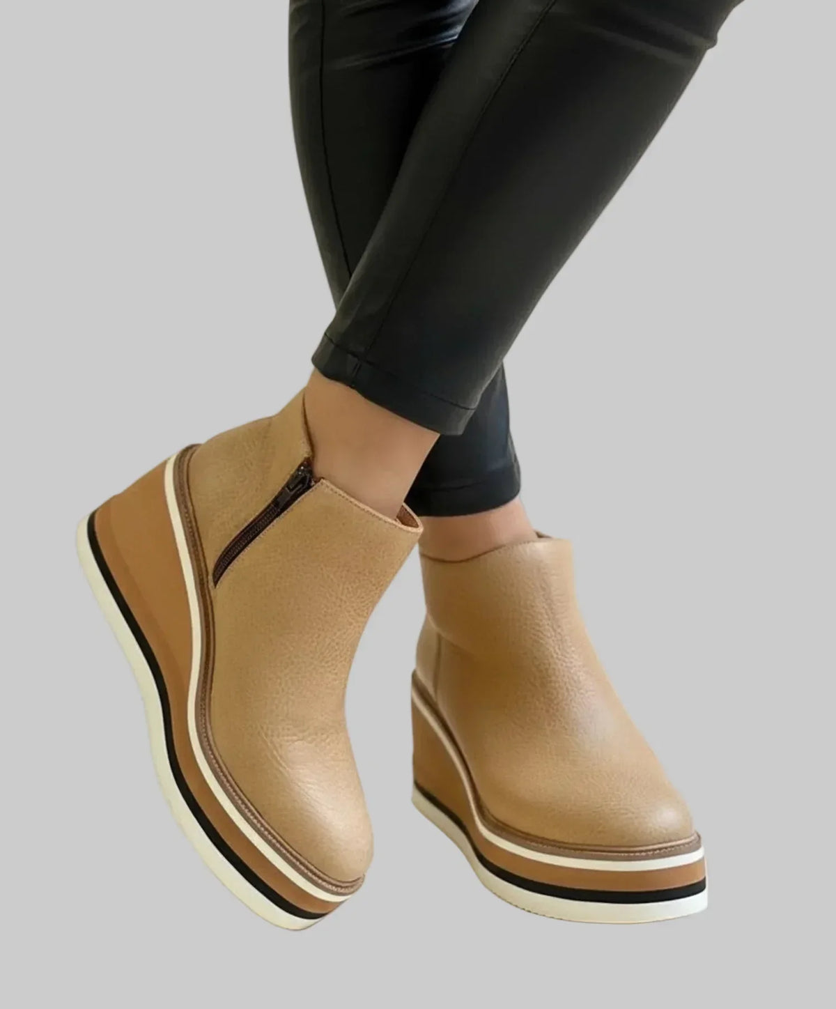 Colombe | Wedge Ankle Boots with Side Zipper